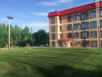 Самарск.обл., Новокуйбышевск, НПЗ_Санаторий Дубки, УСП 21,8x40,5м Edel Grass Future 55, 2015